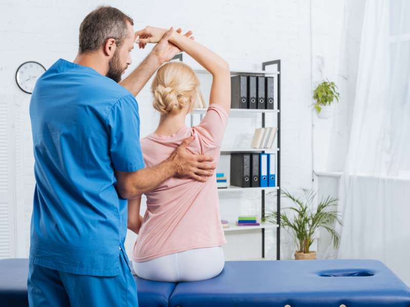 exercício de alongamento ou fortalecimento